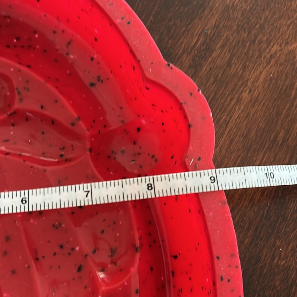 Red Santa Cake Mold - Picture 7 of 7